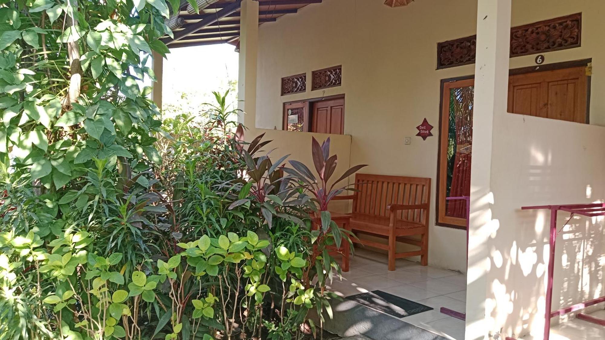 Van Santri Homestay Pemuteran Екстер'єр фото