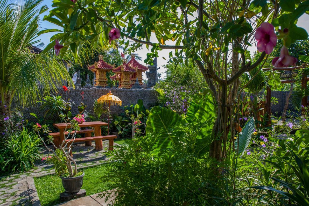 Van Santri Homestay Pemuteran Екстер'єр фото