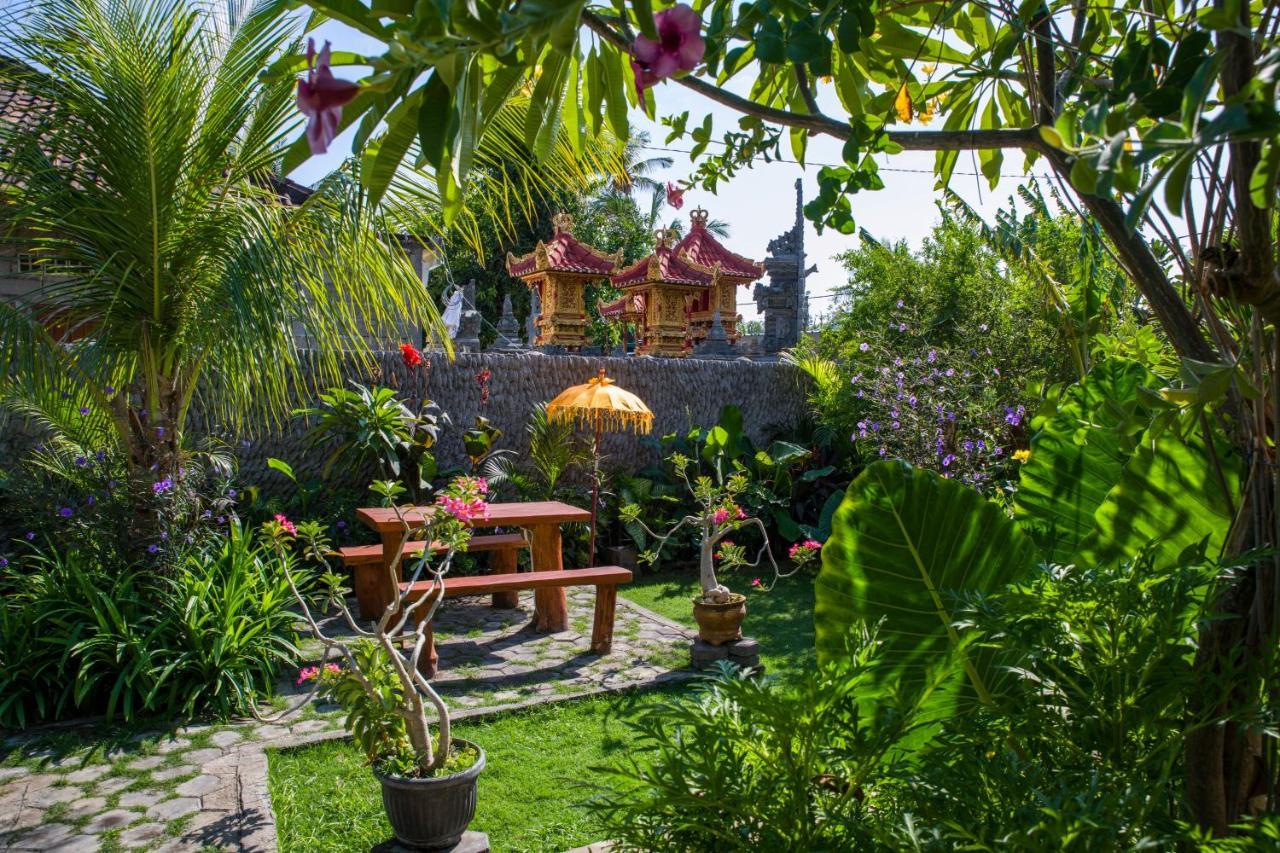 Van Santri Homestay Pemuteran Екстер'єр фото
