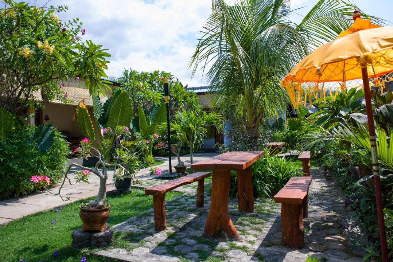 Van Santri Homestay Pemuteran Екстер'єр фото