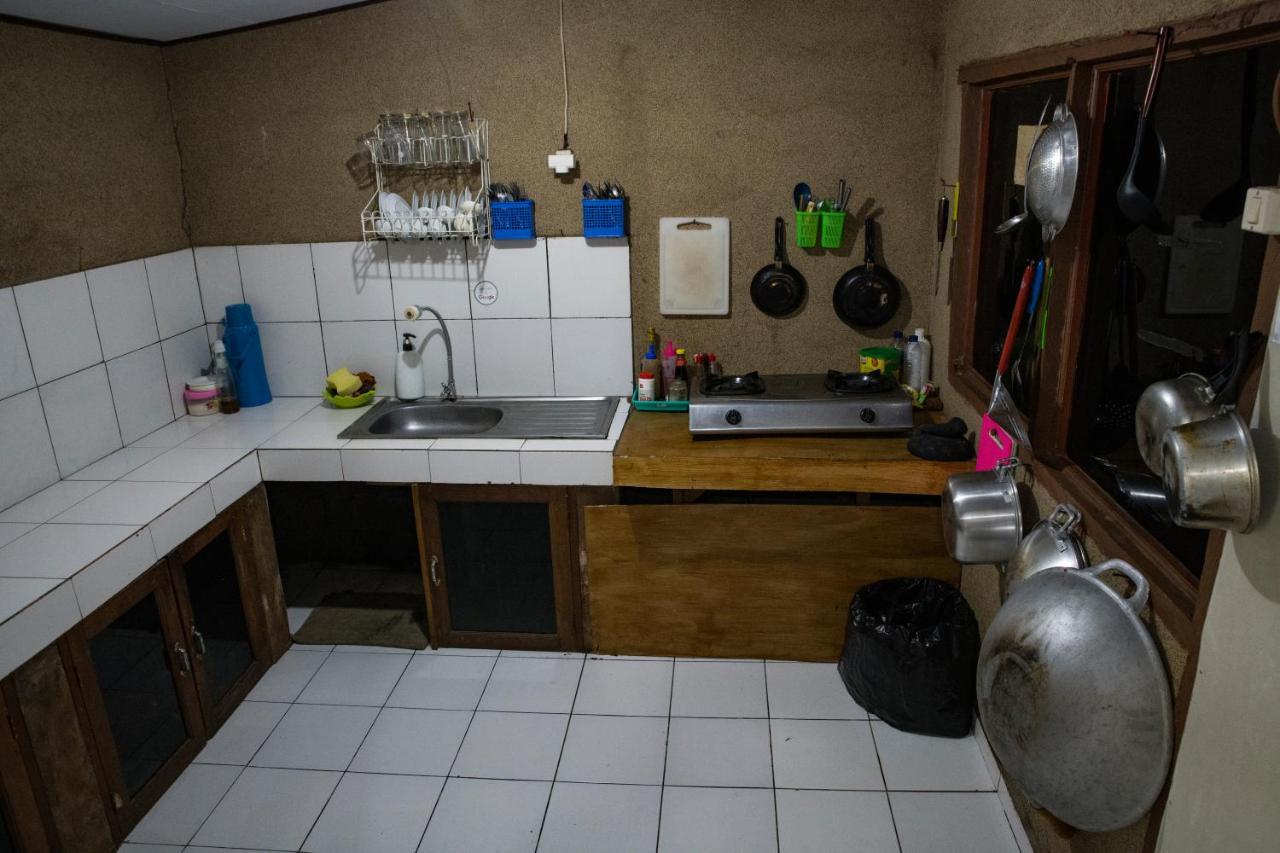 Van Santri Homestay Pemuteran Екстер'єр фото
